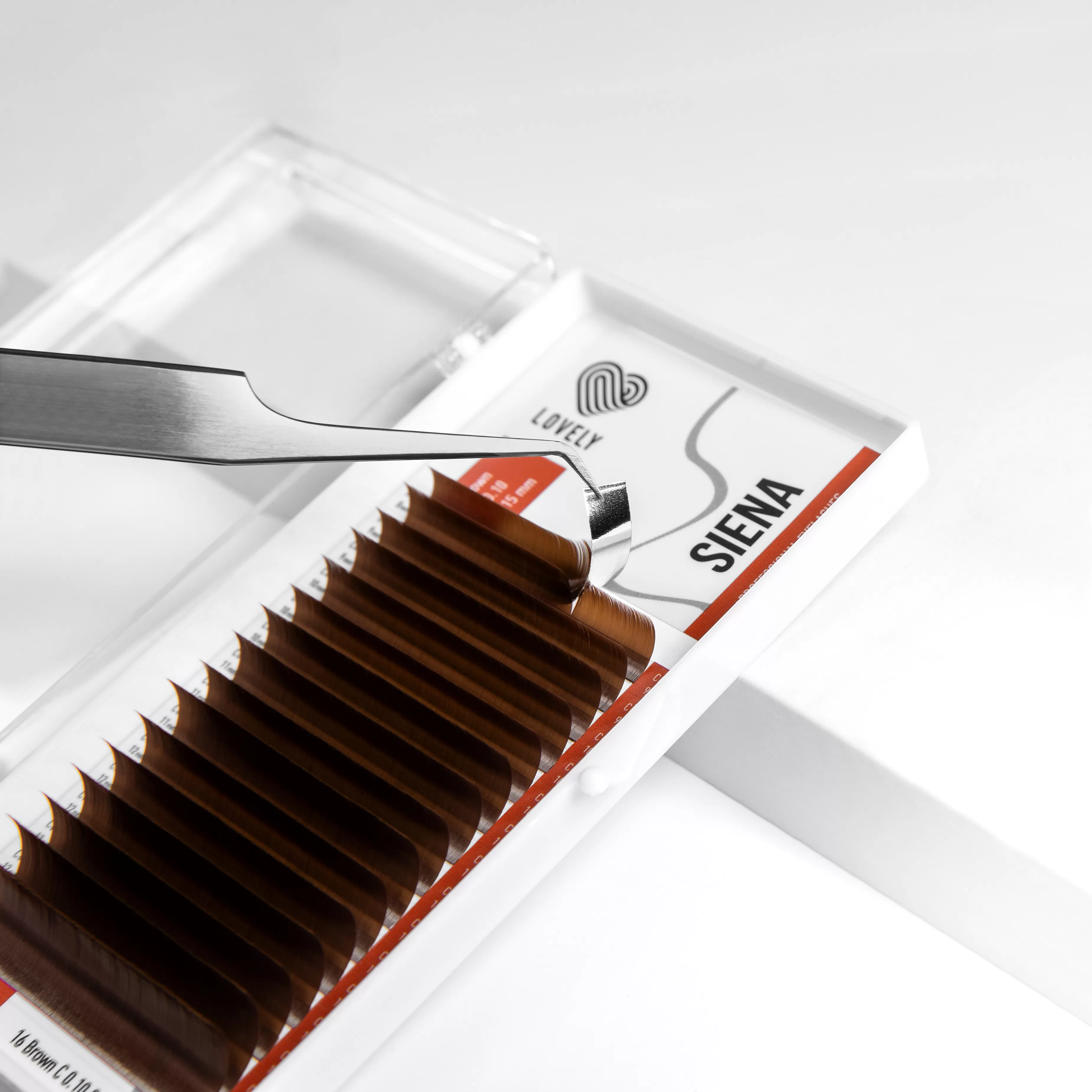 Lovely Ресницы светло-коричневые Siena - 16 линий