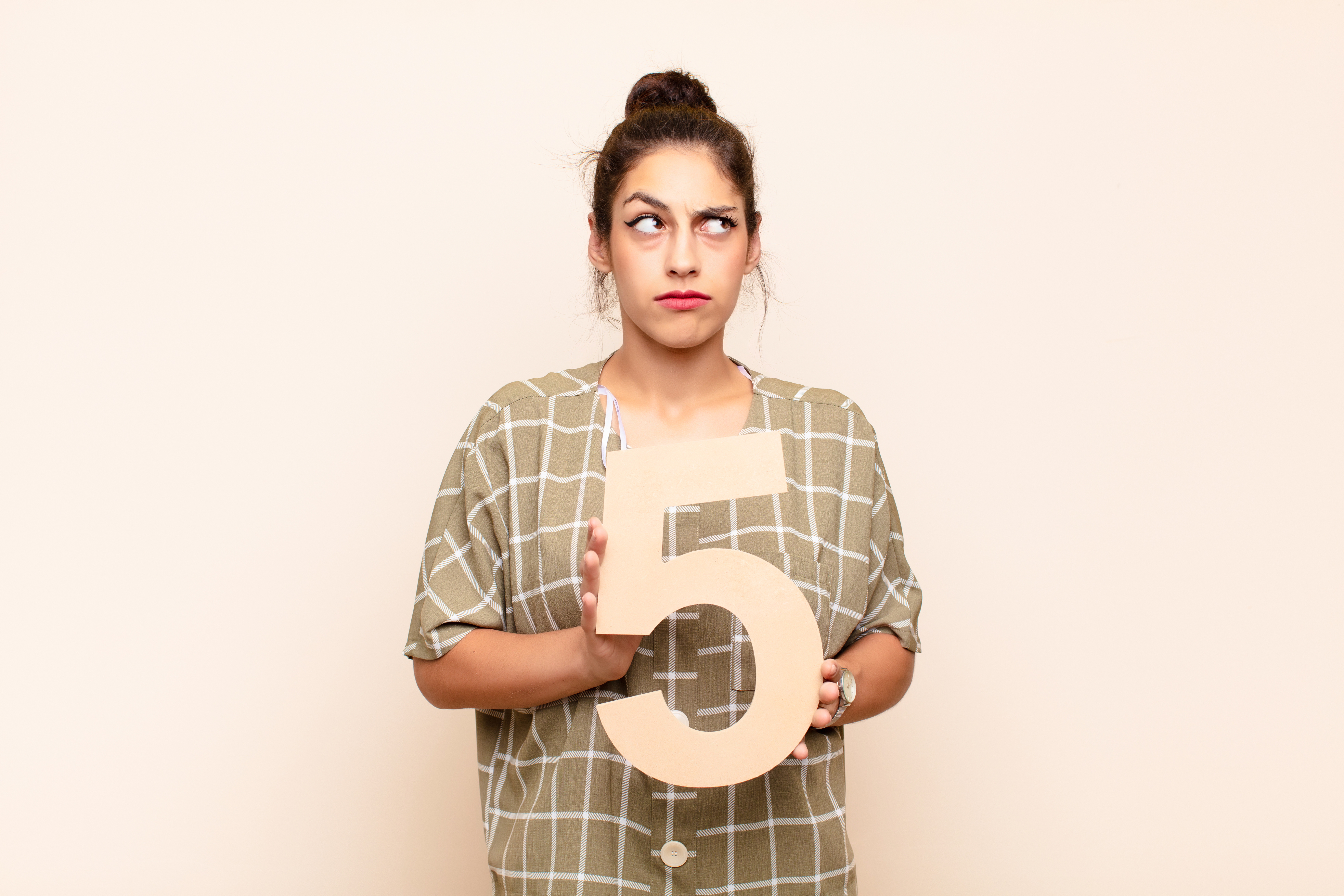 5 мифов о наращивании ресниц